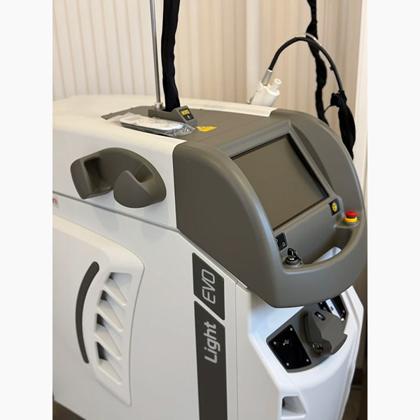 DERMOLOGY CLINICS SANTORINI: Φωτογραφίες & Βίντεο