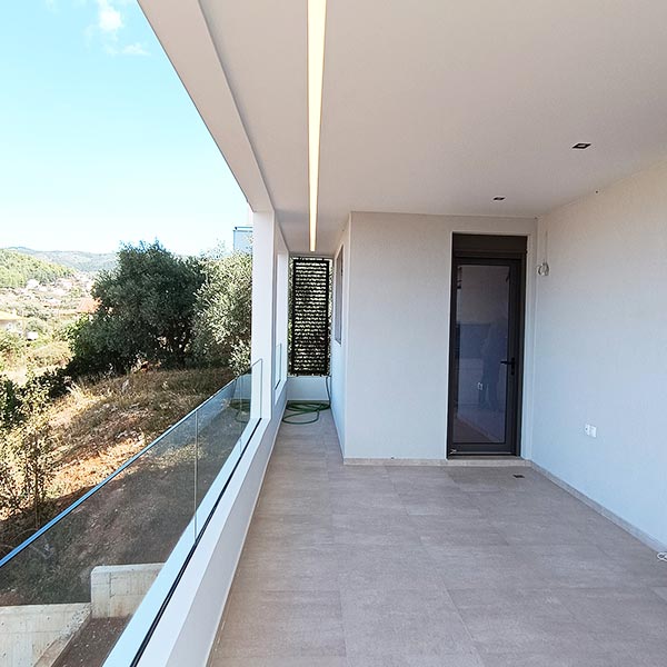 DIAMANTI CHRYSANTHI - DESIGN ID: Φωτογραφίες & Βίντεο