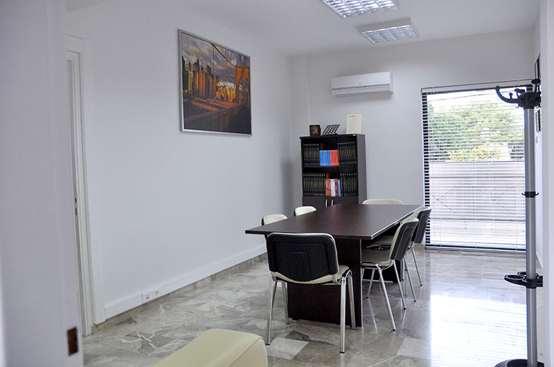 ΔΙΕΘΝΗΣ ΚΤΗΜΑΤΟΜΕΣΙΤΙΚΗ - INTERNATIONAL REAL ESTATE: Φωτογραφίες & Βίντεο