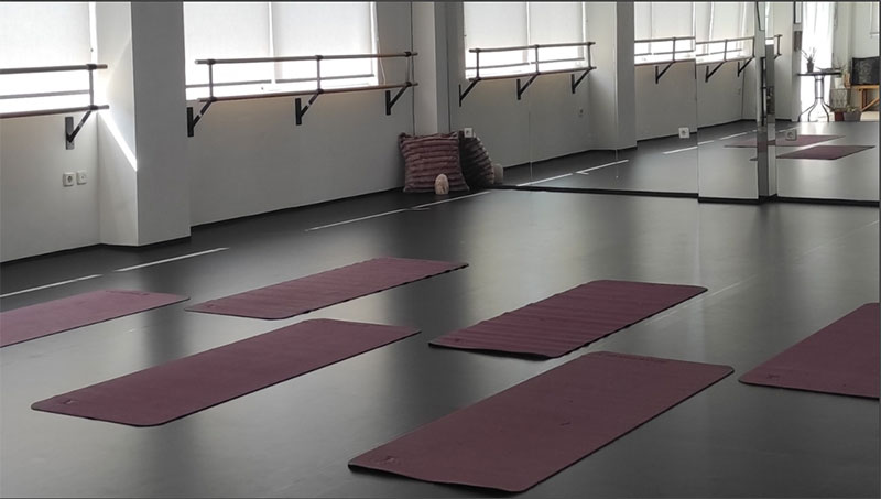DIFFERENT REALITY DANCE CENTER: Φωτογραφίες & Βίντεο