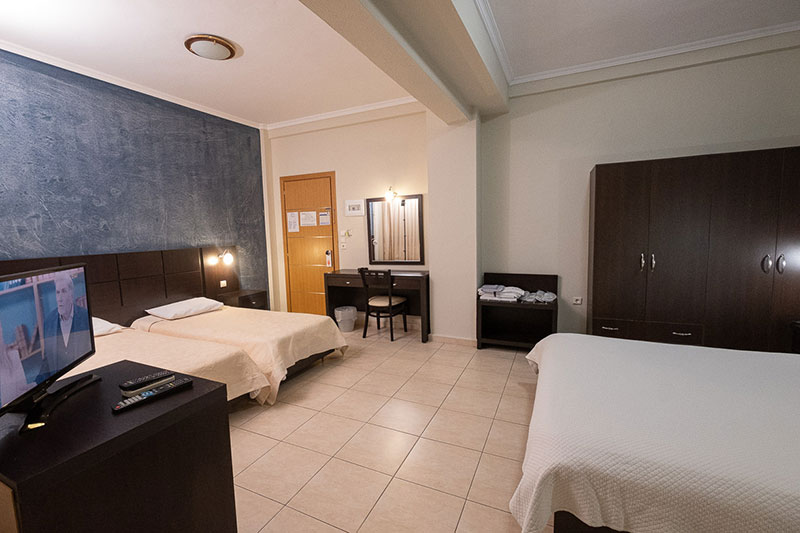 ΔΗΜΟΚΡΙΤΟΣ HOTEL: Φωτογραφίες & Βίντεο
