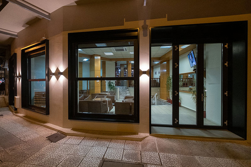 ΔΗΜΟΚΡΙΤΟΣ HOTEL: Φωτογραφίες & Βίντεο