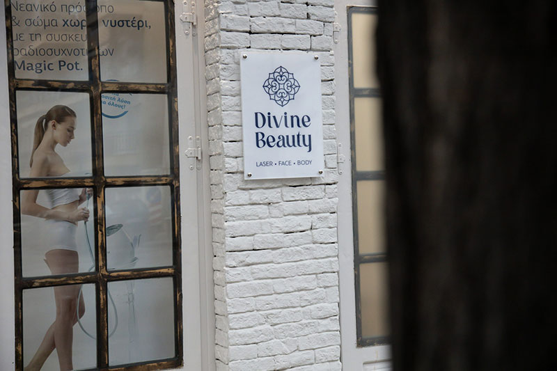 DIVINE BEAUTY: Φωτογραφίες & Βίντεο