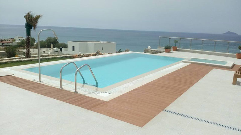 DOLPHIN POOL: Φωτογραφίες & Βίντεο