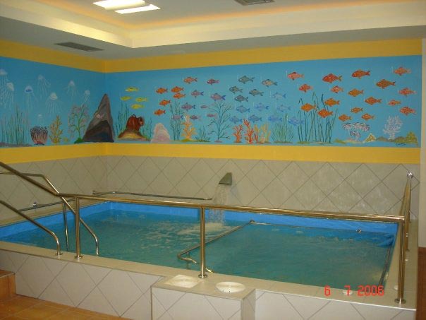 DOLPHIN POOL: Φωτογραφίες & Βίντεο