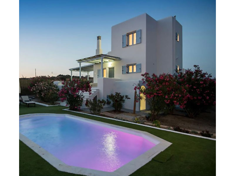 Luxury independent maisonette in Naxos, with sea view