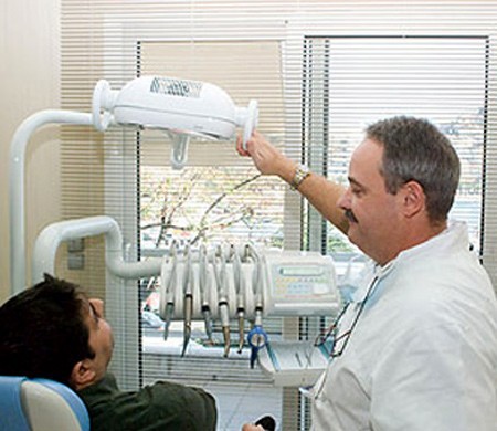 ΔΡΟΣΟΣ Ε. ΖΑΧΑΡΙΑΣ Dr MED DENT: Φωτογραφίες & Βίντεο