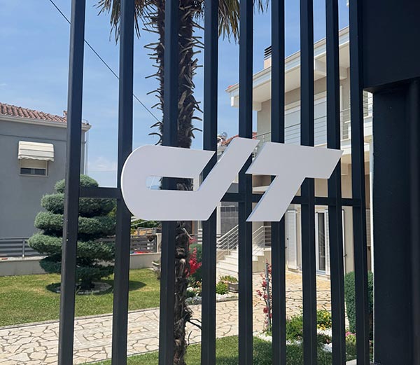 D-TELEIO: Φωτογραφίες & Βίντεο