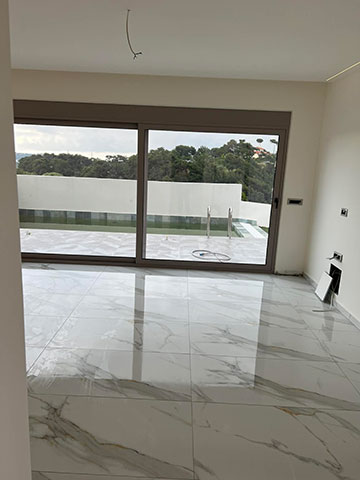 EFFECTIVE CLEANING SERVICES: Φωτογραφίες & Βίντεο