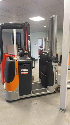EGGLEZOS FORKLIFTS: Φωτογραφίες & Βίντεο