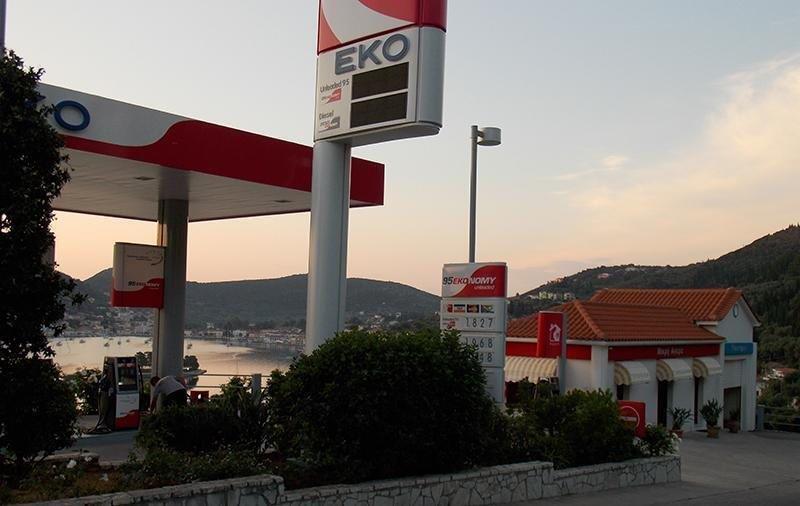 EKO - SKLIROS CHRISTOS: Φωτογραφίες & Βίντεο