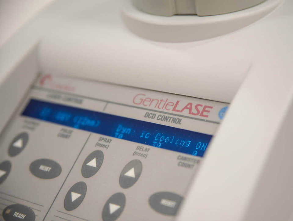 ELEGANCE LASER CLINIC: Φωτογραφίες & Βίντεο