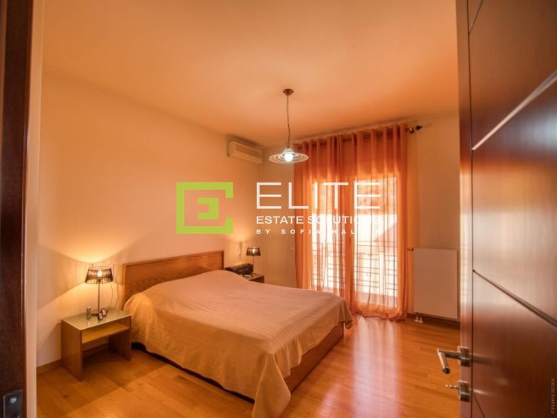 ELITE ESTATE SOLUTIONS BY SOFIA HALKIA: Φωτογραφίες & Βίντεο