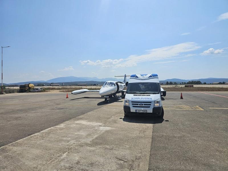 EPIRUS AMBULANCE: Φωτογραφίες & Βίντεο