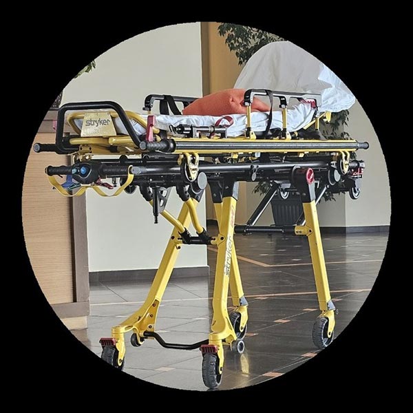 EPIRUS AMBULANCE: Φωτογραφίες & Βίντεο