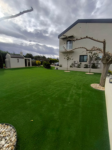 EPITROPAKIS LAWN & PLANTS CARE: Φωτογραφίες & Βίντεο