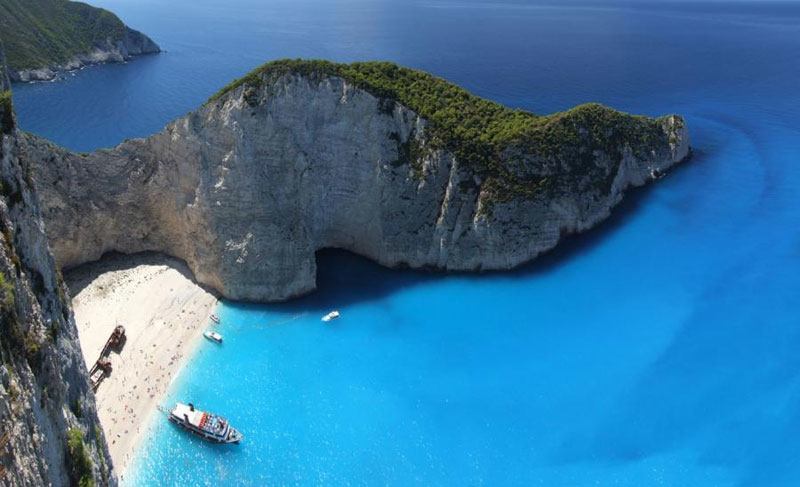 ETAM TRAVEL SERVICES: Φωτογραφίες & Βίντεο