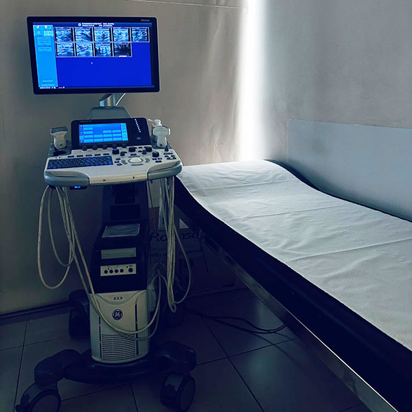 EUROMEDICA KARDITSAS: Φωτογραφίες & Βίντεο