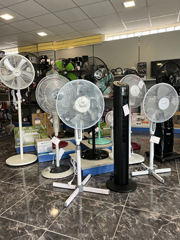 EURONICS - IELECTRICSHOP - MOLOS STAMATIOS: Φωτογραφίες & Βίντεο
