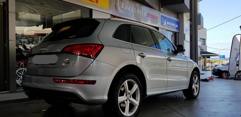 EXCLUSIVE TYRES: Φωτογραφίες & Βίντεο