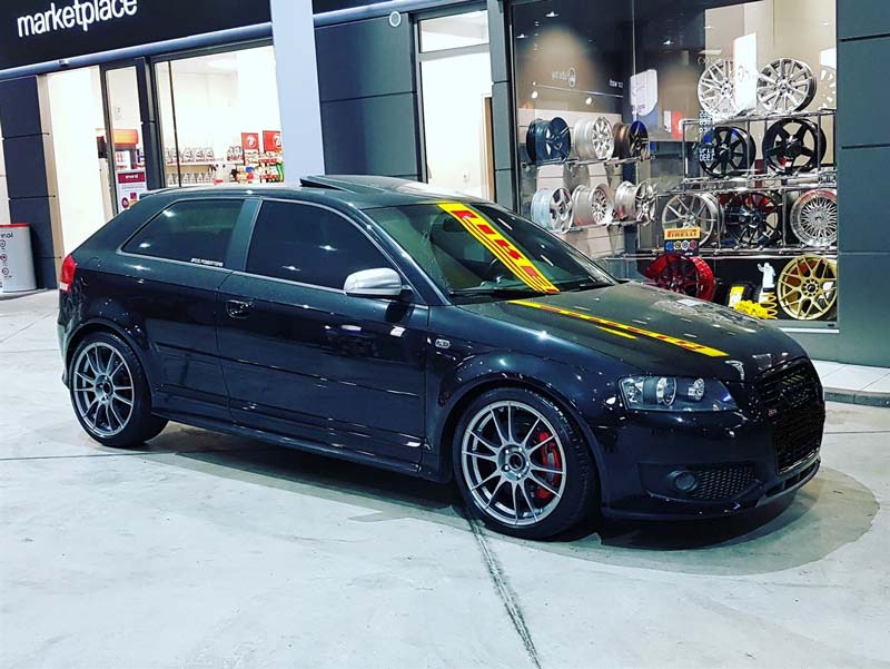 EXCLUSIVE TYRES: Φωτογραφίες & Βίντεο