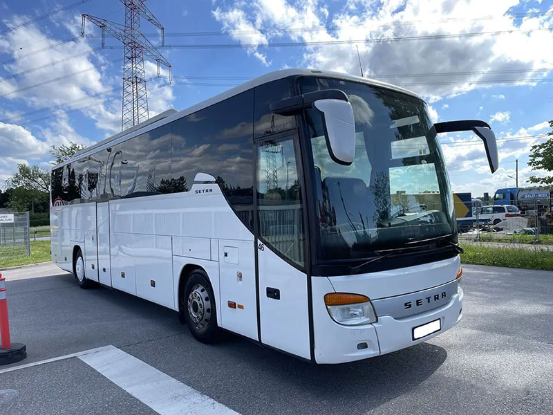 EXIT BUS: Φωτογραφίες & Βίντεο