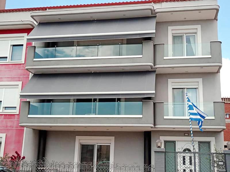 EXPRESS: Φωτογραφίες & Βίντεο