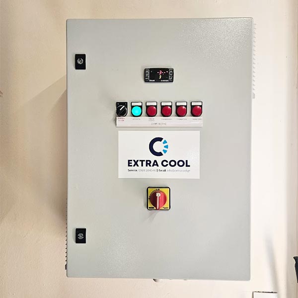 EXTRA COOL: Φωτογραφίες & Βίντεο