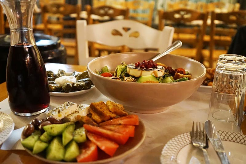 ΦΙΡΙ ΦΙΡΙ: Φωτογραφίες & Βίντεο