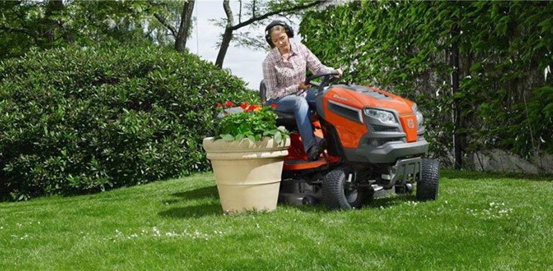 FOTIADI AFOI O.E. - HUSQVARNA: Φωτογραφίες & Βίντεο
