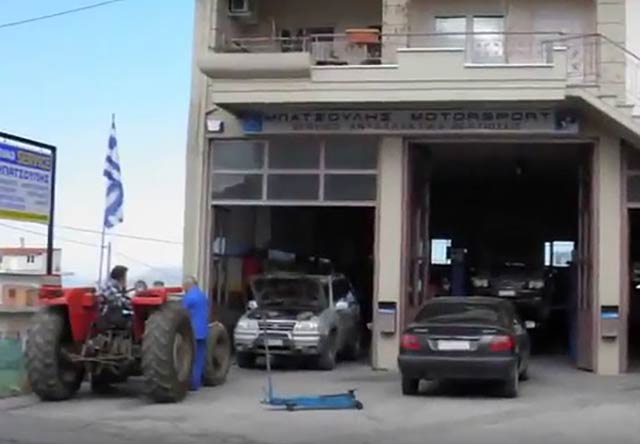 GENIKO SERVICE BATSOULIS: Φωτογραφίες & Βίντεο