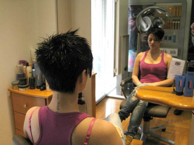 GEORGIOS COIFFURE: Φωτογραφίες & Βίντεο
