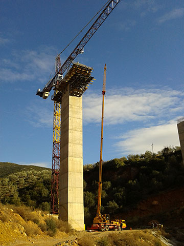 ΓΕΡΑΝΟΙ ΑΡΚΑΔΙΑΣ - ΔΙΑΜΑΝΤΙΚΟΣ ΕΥΘΥΜΙΟΣ: Φωτογραφίες & Βίντεο