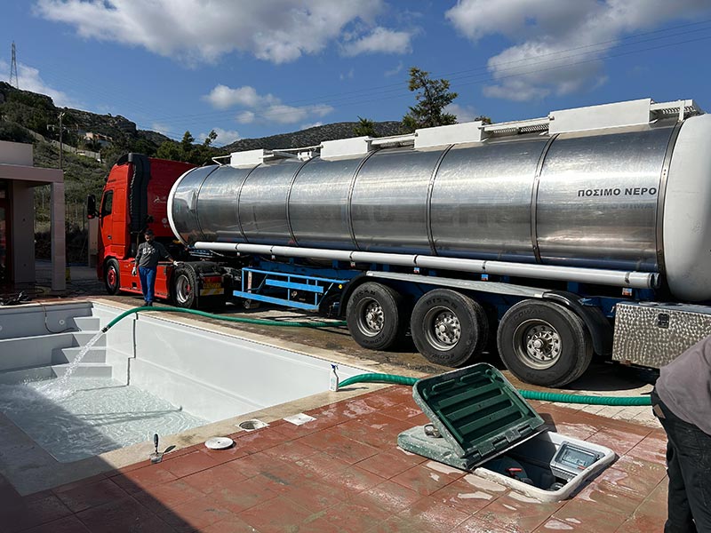GIANNOULAKIS TRANSPORT SERVICES: Φωτογραφίες & Βίντεο