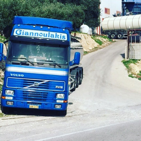 ΓΙΑΝΝΟΥΛΑΚΗΣ TRANSPORT SERVICES: Φωτογραφίες & Βίντεο