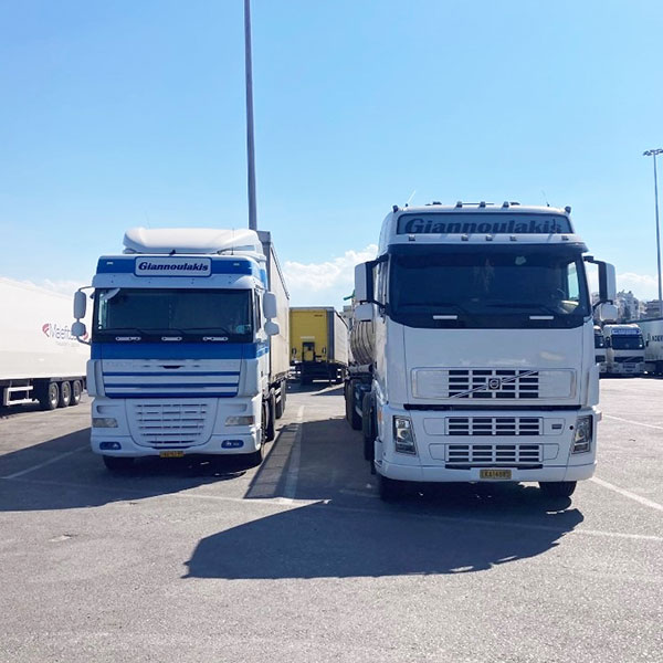 ΓΙΑΝΝΟΥΛΑΚΗΣ TRANSPORT SERVICES: Φωτογραφίες & Βίντεο