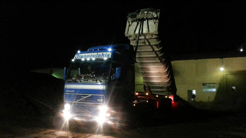ΓΙΑΝΝΟΥΛΑΚΗΣ TRANSPORT SERVICES: Φωτογραφίες & Βίντεο