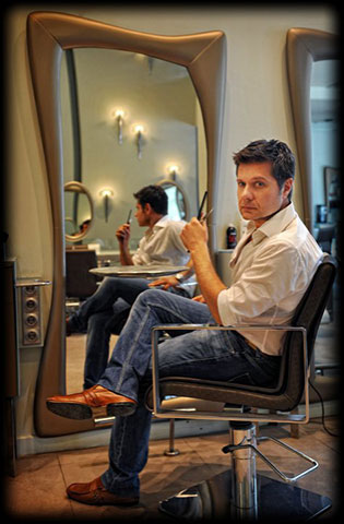 GIORGOS V COIFFURE: Φωτογραφίες & Βίντεο