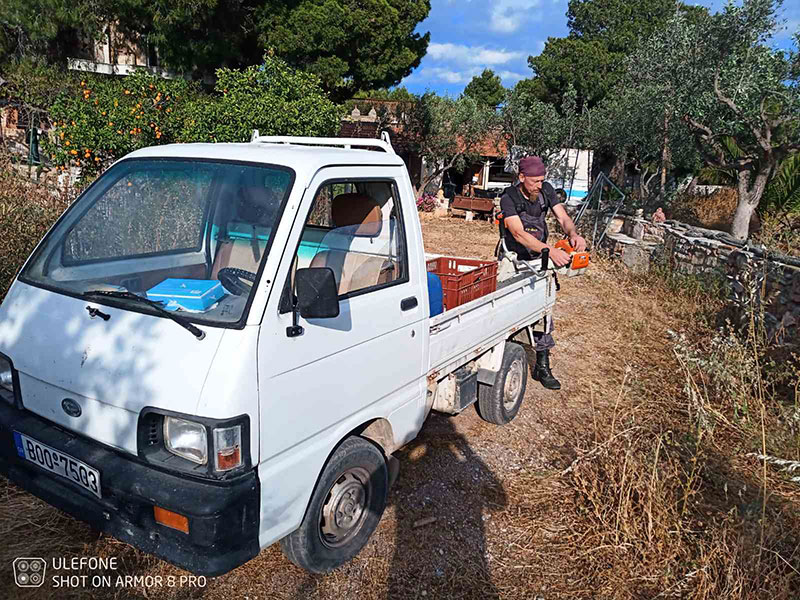 GKARTSOS THANASIS: Φωτογραφίες & Βίντεο