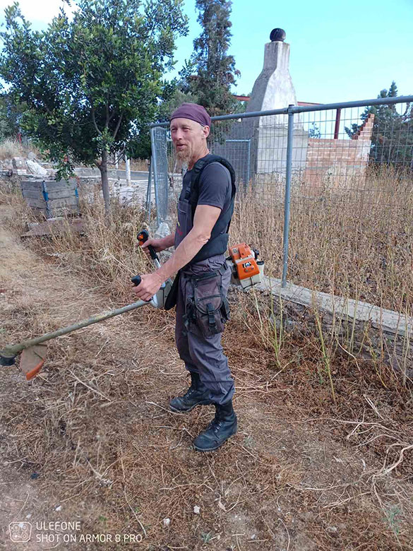 GKARTSOS THANASIS: Φωτογραφίες & Βίντεο