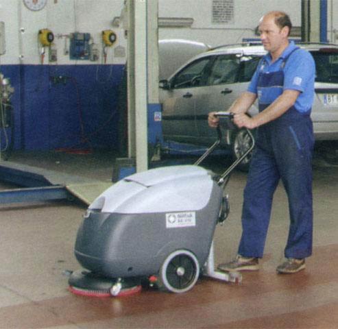 Καθαριστικό μηχάνημα για όλα τα δάπεδα