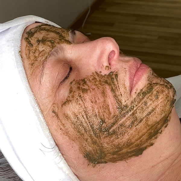 GLOSSY SKIN - ΜΠΑΚΑΛΑΚΗ ΛΙΑΝΑ: Φωτογραφίες & Βίντεο