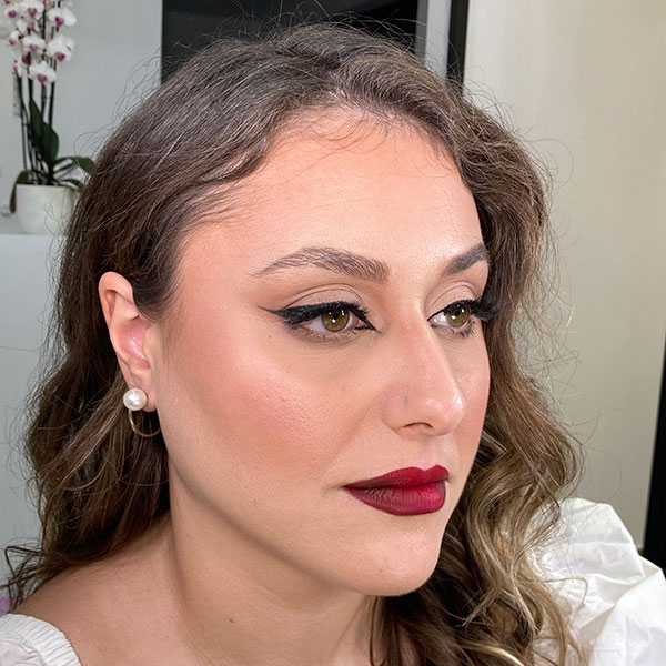 GLOSSY SKIN - ΜΠΑΚΑΛΑΚΗ ΛΙΑΝΑ: Φωτογραφίες & Βίντεο