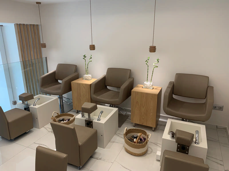 GNS NAILS & HAIR SPA: Φωτογραφίες & Βίντεο