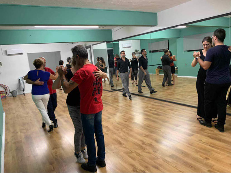 LOTUS DANCE STUDIO: Φωτογραφίες & Βίντεο