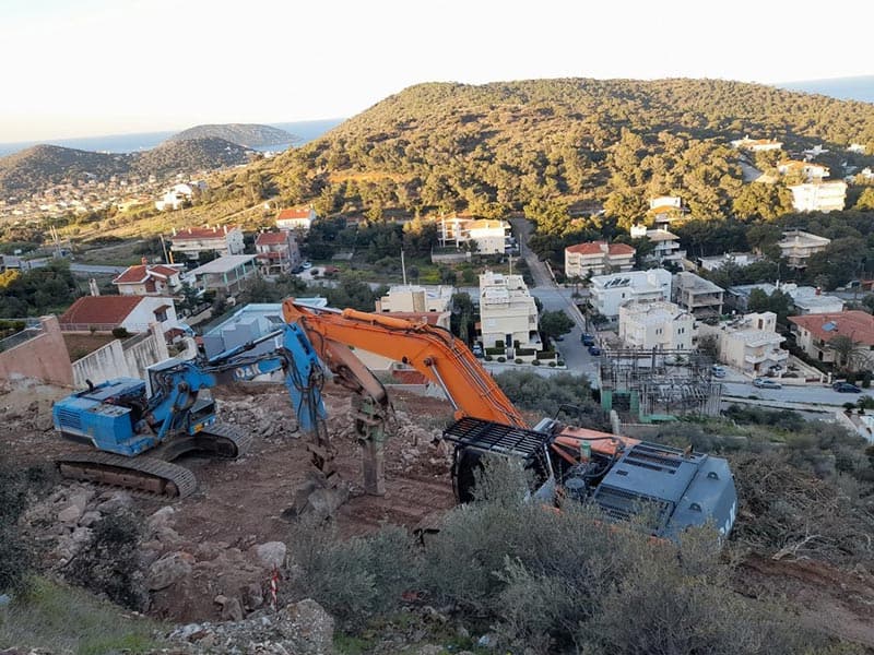 GOULAS: Φωτογραφίες & Βίντεο