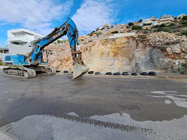 GOULAS: Φωτογραφίες & Βίντεο