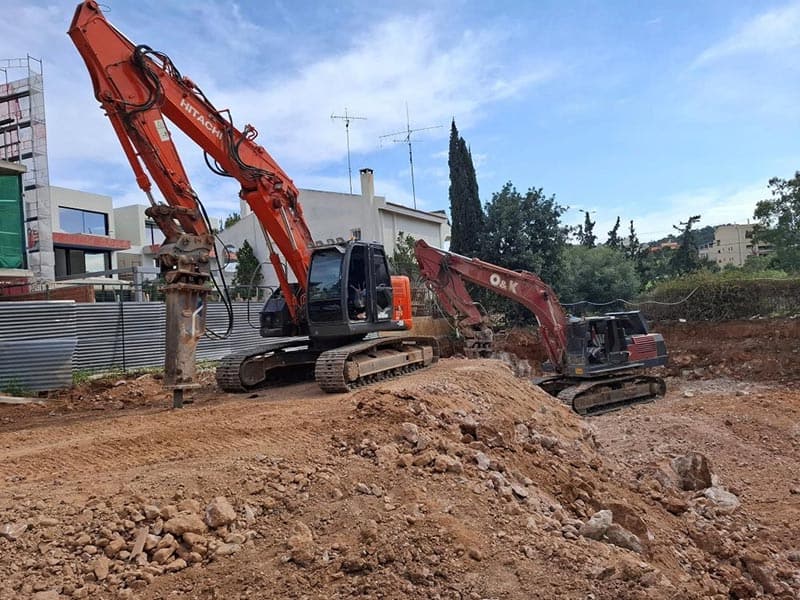 GOULAS: Φωτογραφίες & Βίντεο