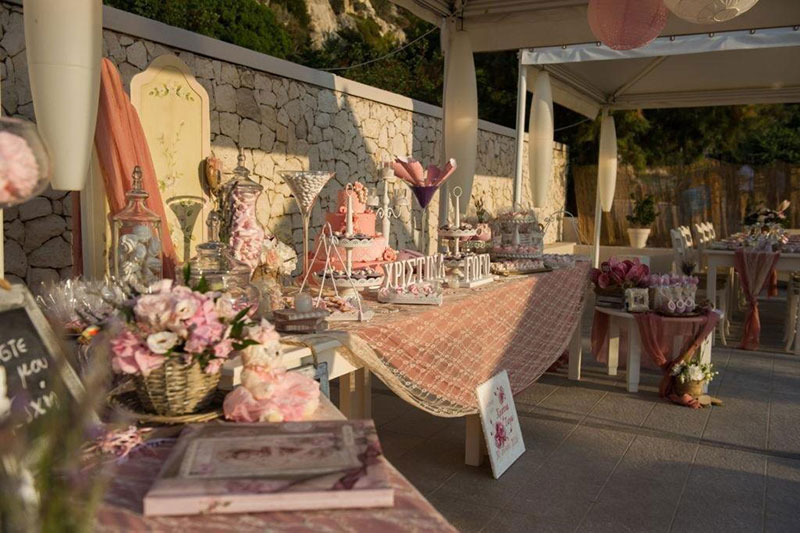 ΓΟΥΡΙΩΤΗ FLOWERS: Φωτογραφίες & Βίντεο