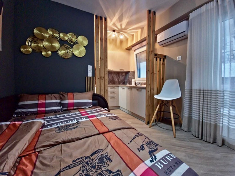 Micro Luxe Suite